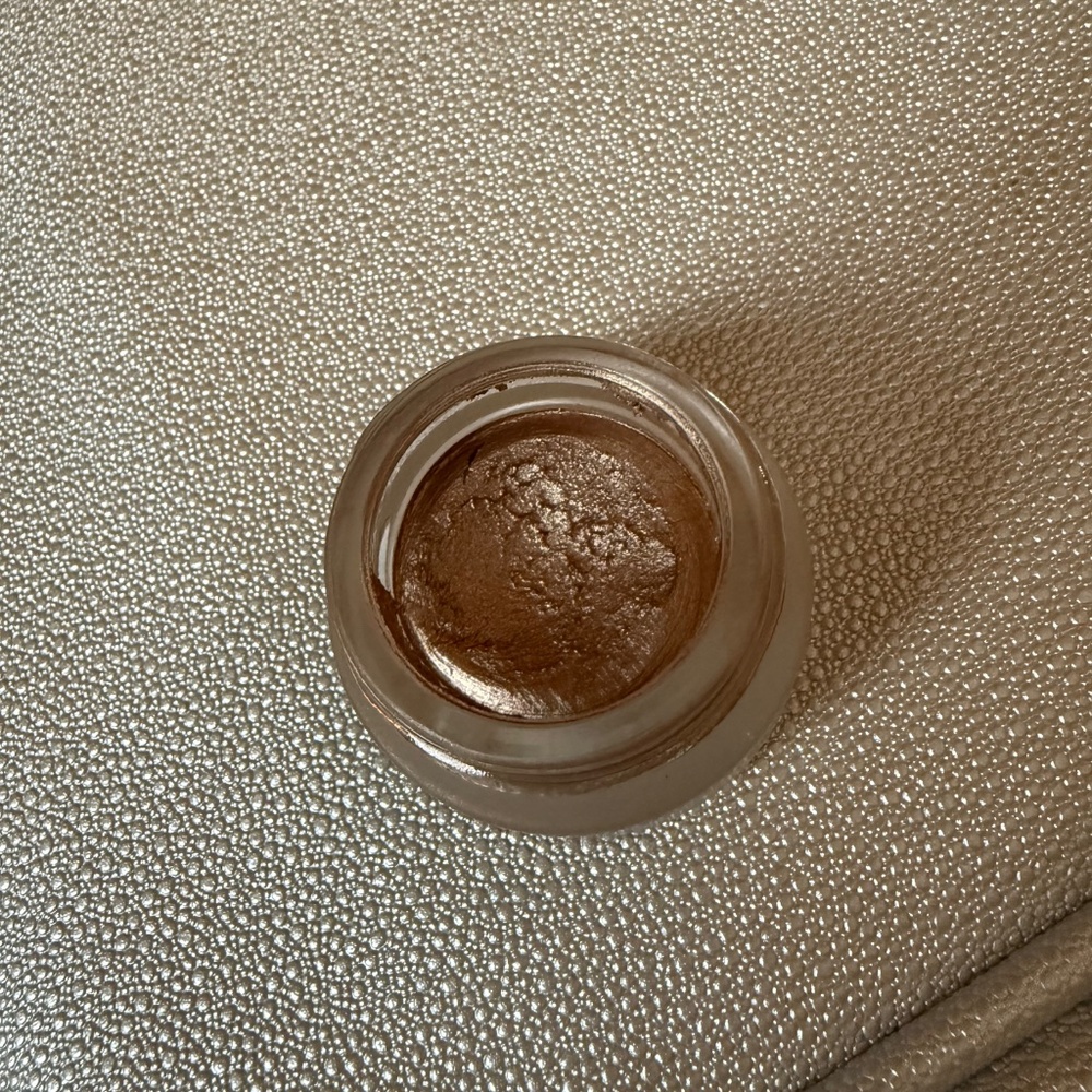 Charlotte Tilbury EYES TO MESMERISE "MARIE ANTOINETTE"(OYSTER PEARL) - Picture 4 of 4